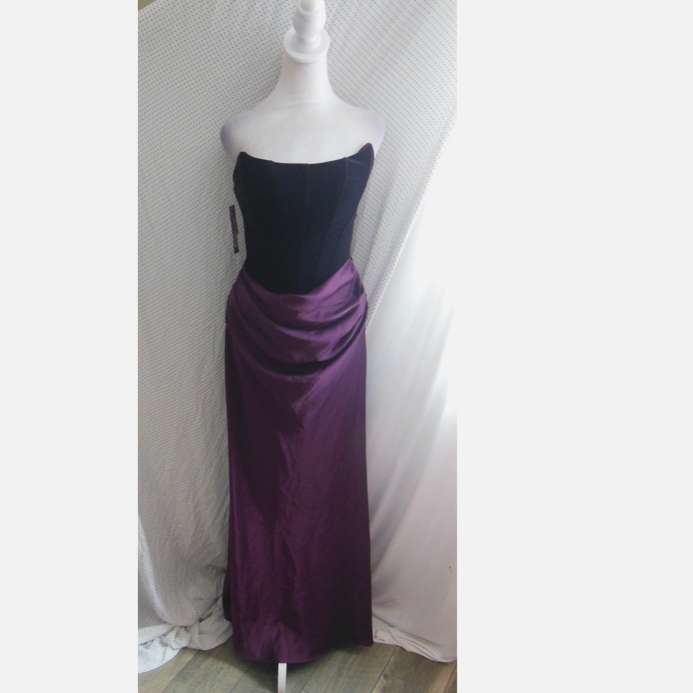 NEW Betsy & Adam PLUM Strapless CORSET Bustier VELVET  & SATIN Draped GOWN 4 - Picture 9 of 13